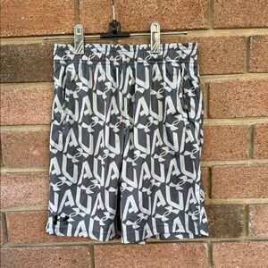 Under Armour Black and White Logo Athletic Shorts Size Medium